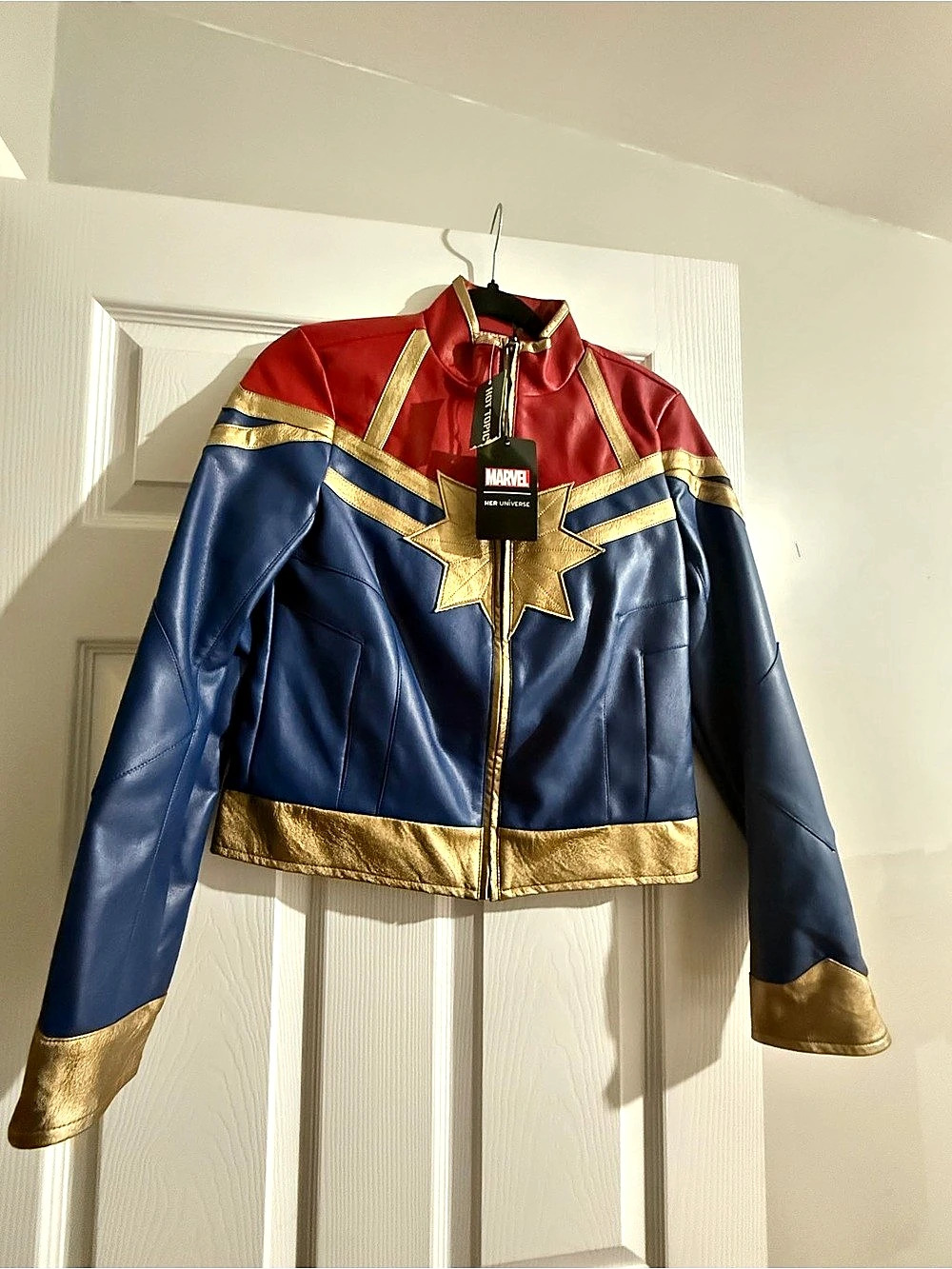 Marvel Jacket Blue & Red Size Small NWT